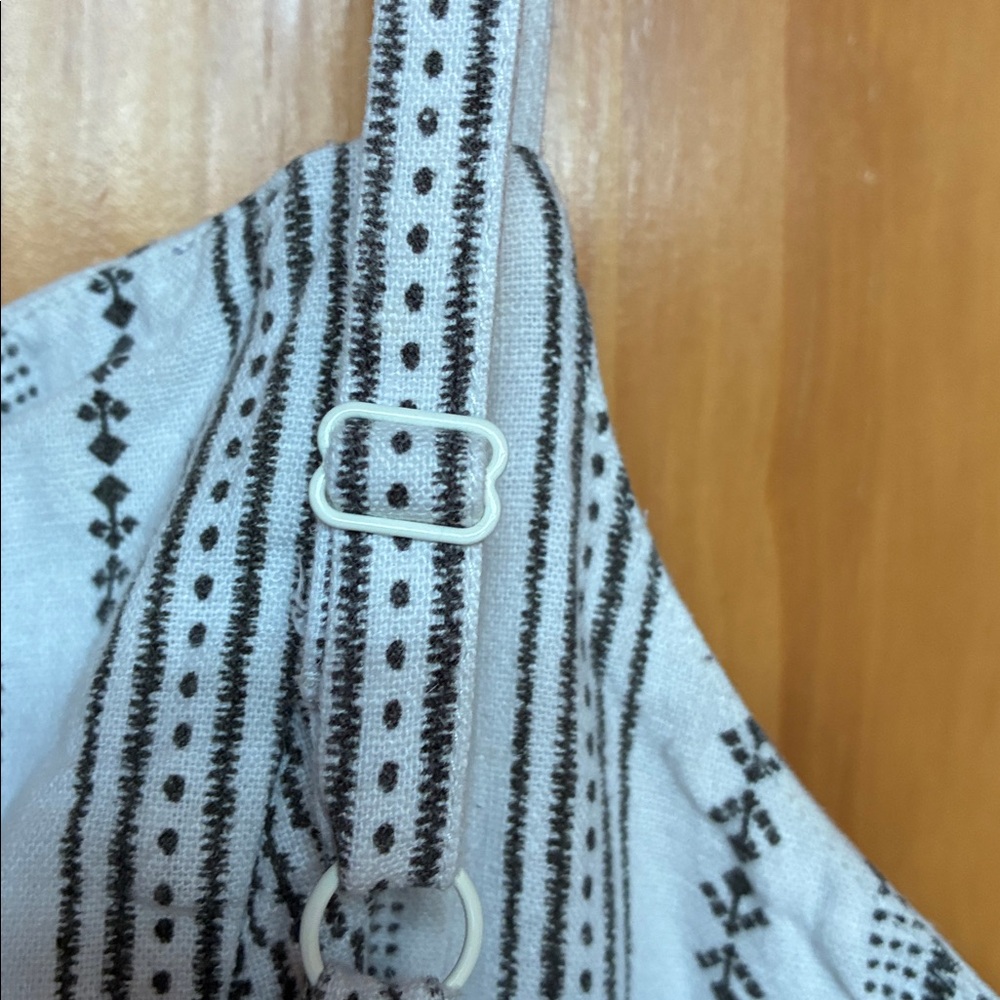 Old navy linen blend jumpsuit - Picture 7 of 11